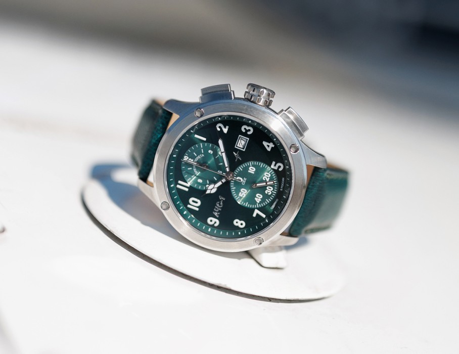 ачс-1 3520.d 44 мм кварц хронограф зеленые матовые со скидкой