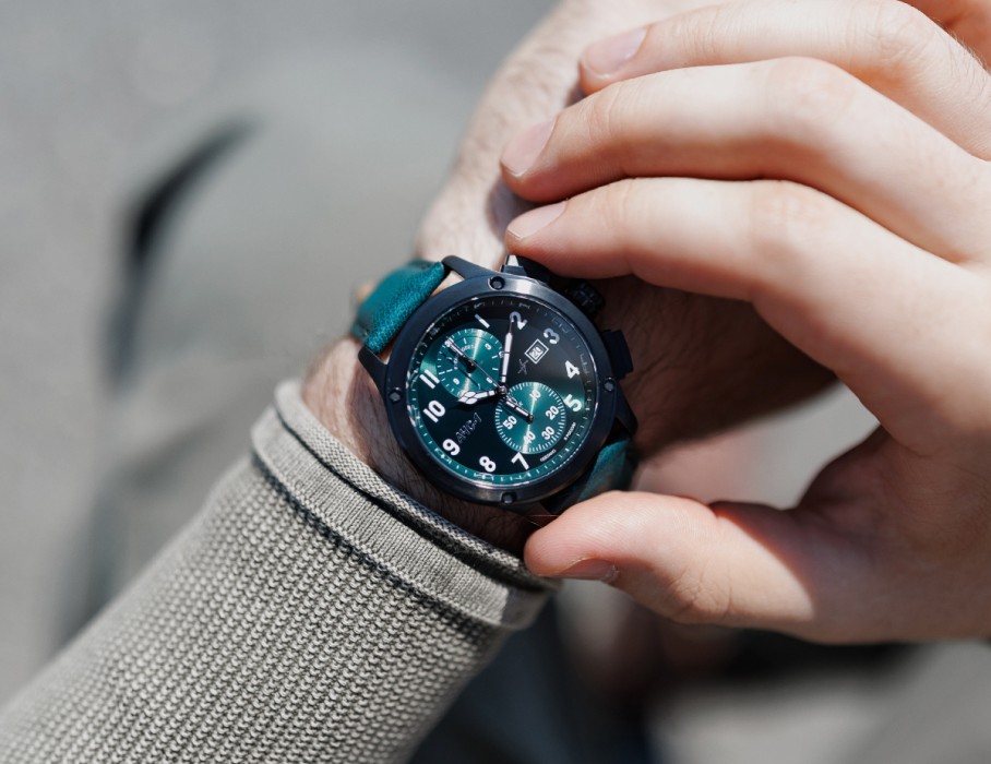 ачс-1 3520.d 44 мм кварц хронограф зеленые матовые на сезон этого года фотография