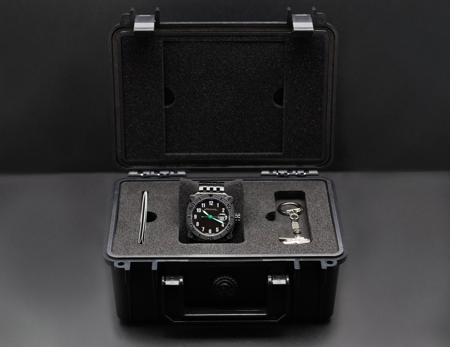 танк 8215 42 мм автоподзавод по распродаже