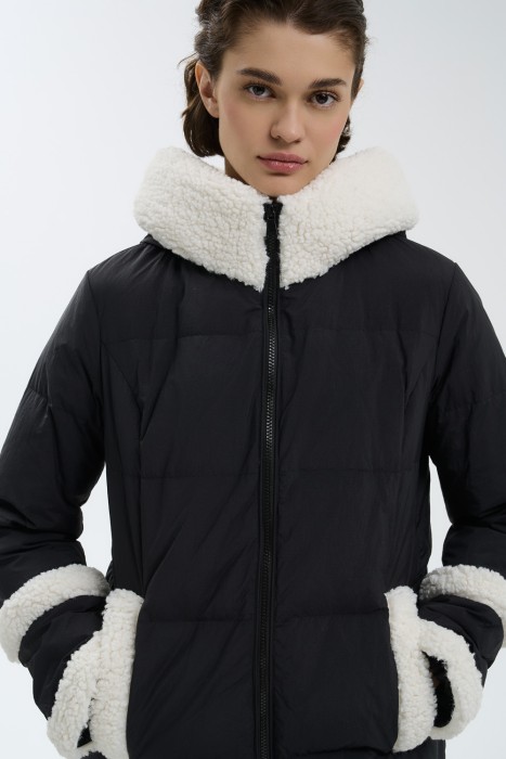 пуховик с капюшоном 728674003 фотография