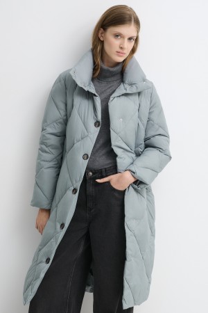 пуховое пальто фотография